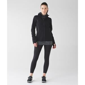 Lululemon Tight Stuff Tight Leggings Black Sequin Dot Size 8